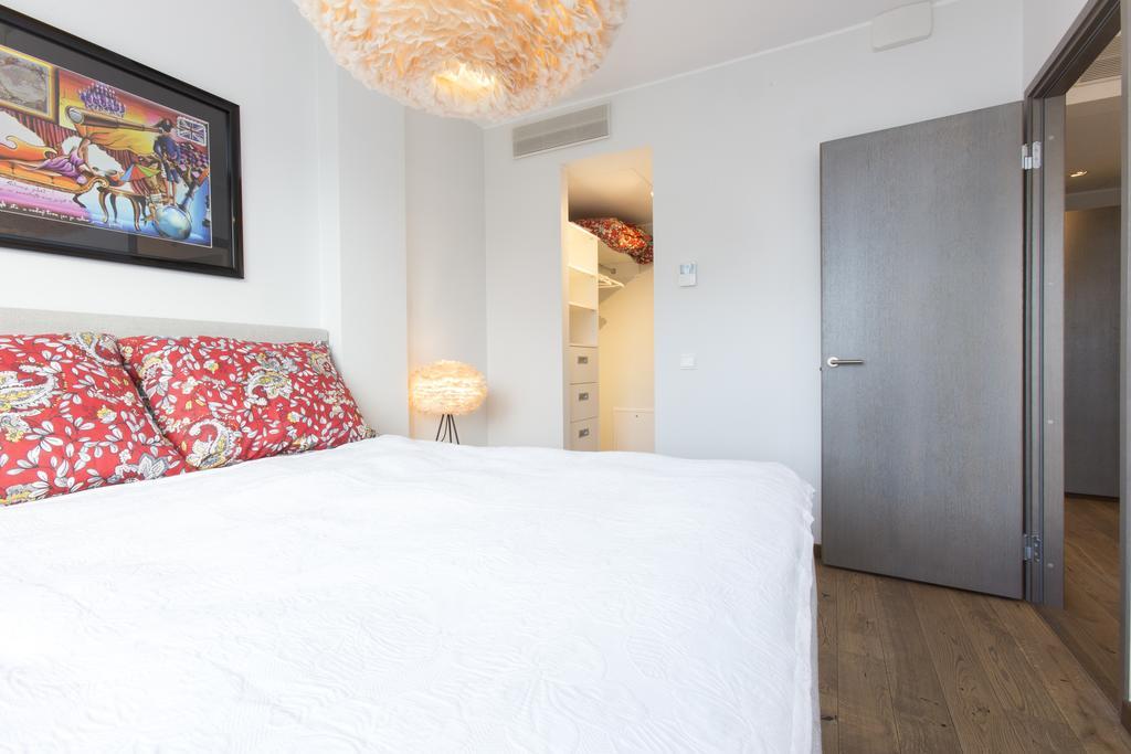 Cozy City Apartments Tallinn Exterior photo